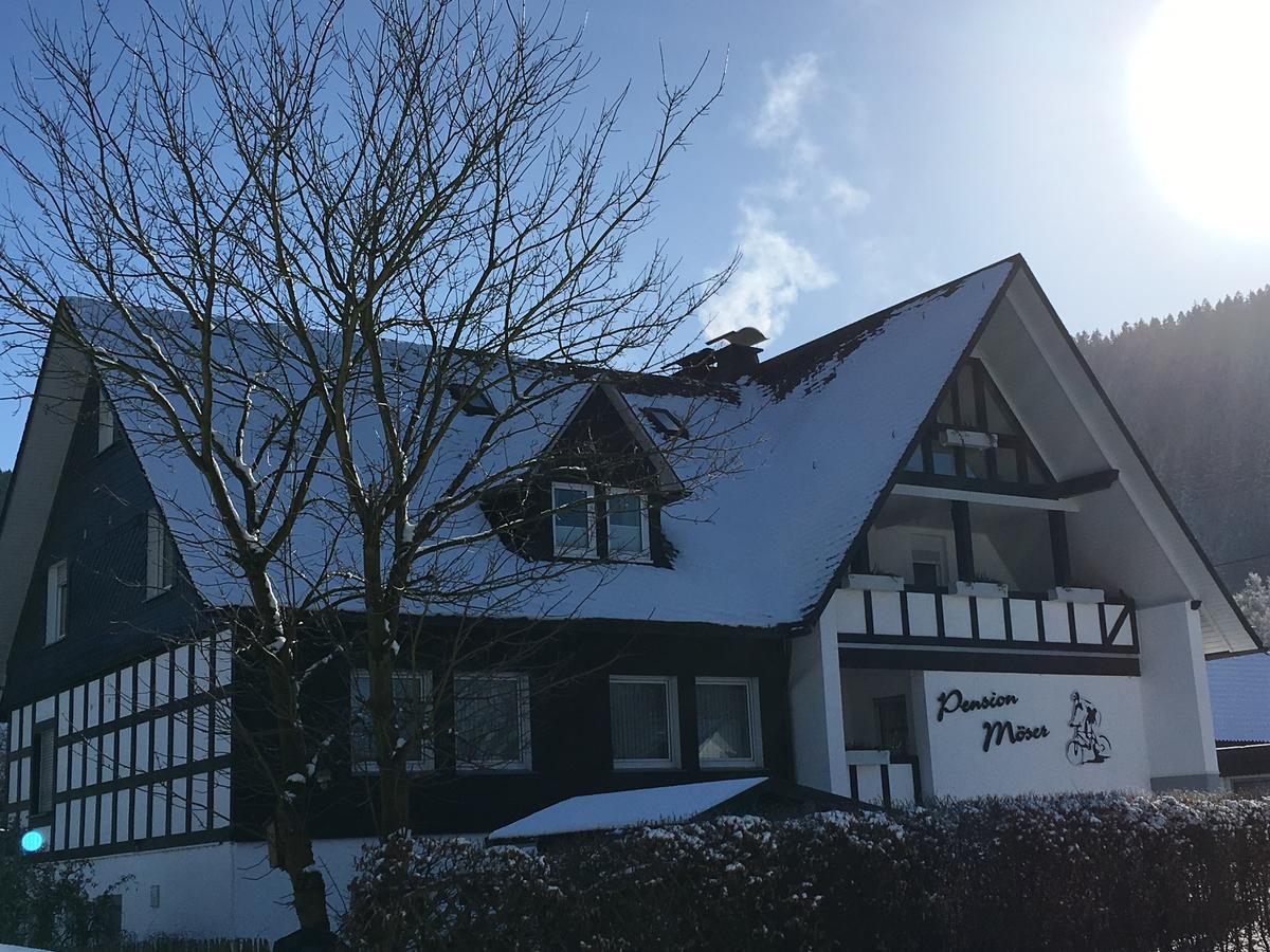 Pension Moeser Lennestadt Exterior foto